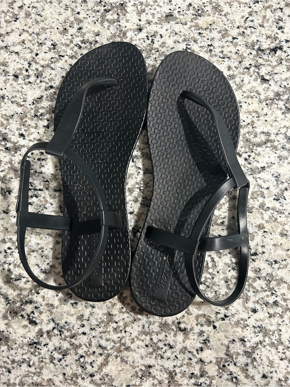 Women’s Black Minimalist T-Strap Sandals